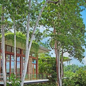 Lake Villa
